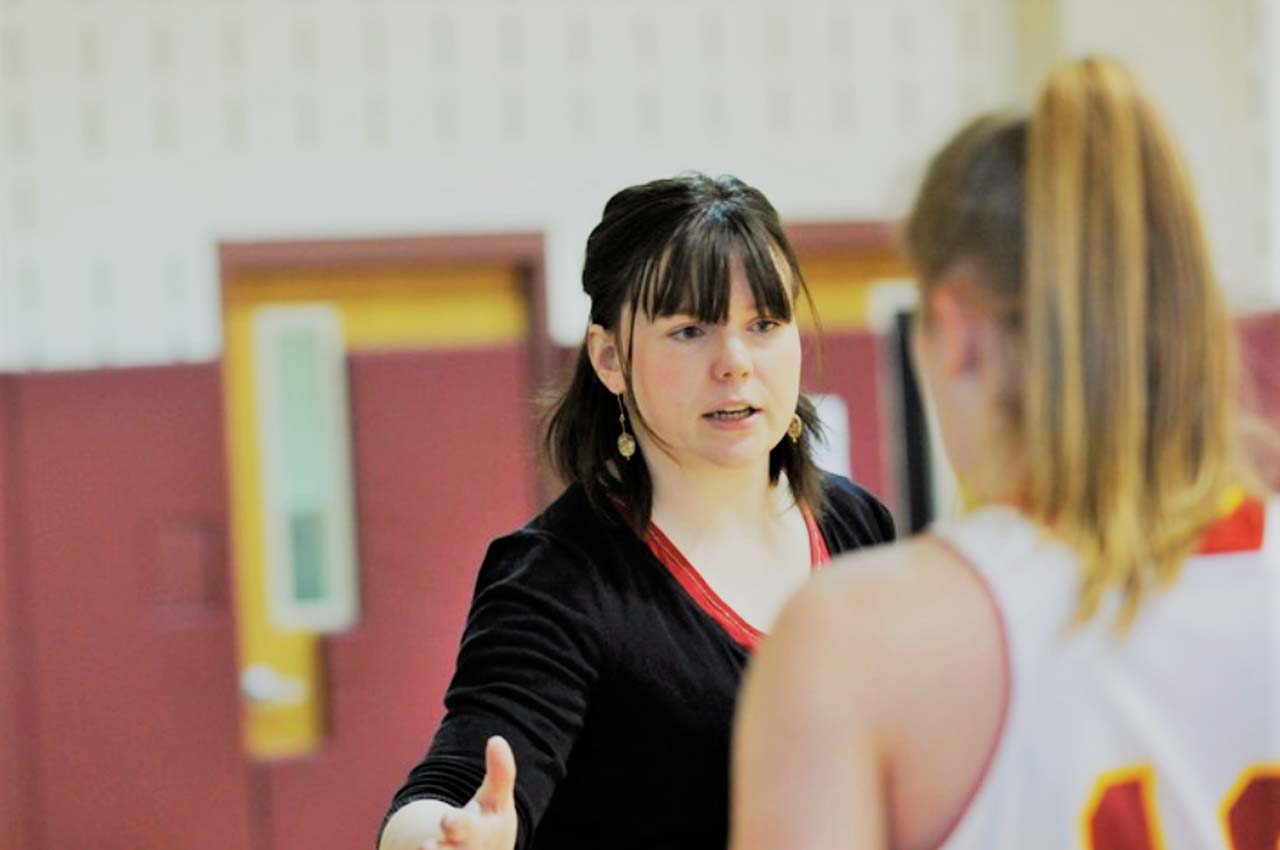 laura mullally with player